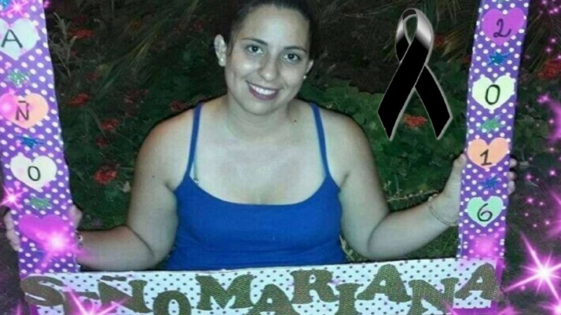 Tristeza: Mãe sofre morte súbita enquanto amamentava sua bebê; cai em cima dela e acab…Ver Mais