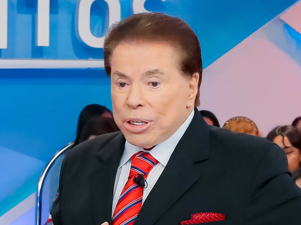 Lut0: Médicos Revelam Verdadeira Causa da M0rte do Sílvio Santos: “Sentiu…Ver mais