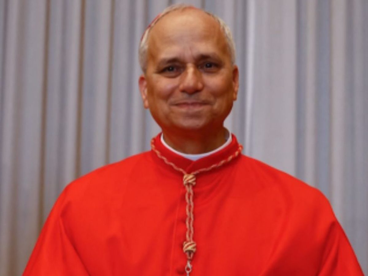 Novo Papa Leão XIV Está Sendo Acusado Pela Polícia De Ter Feit…Ver mais