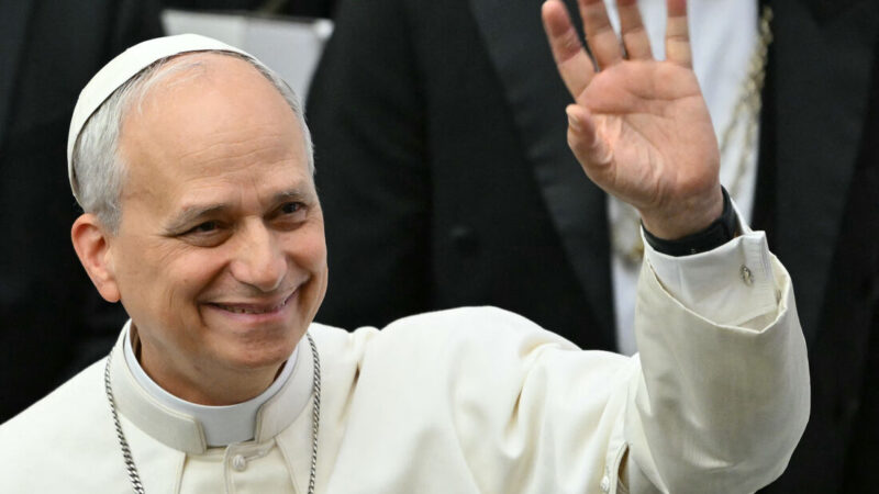 Novo Papa Leão XIV Manda Recado Assustador para o Mundo e Diz: “Estamos Próx…Ver mais