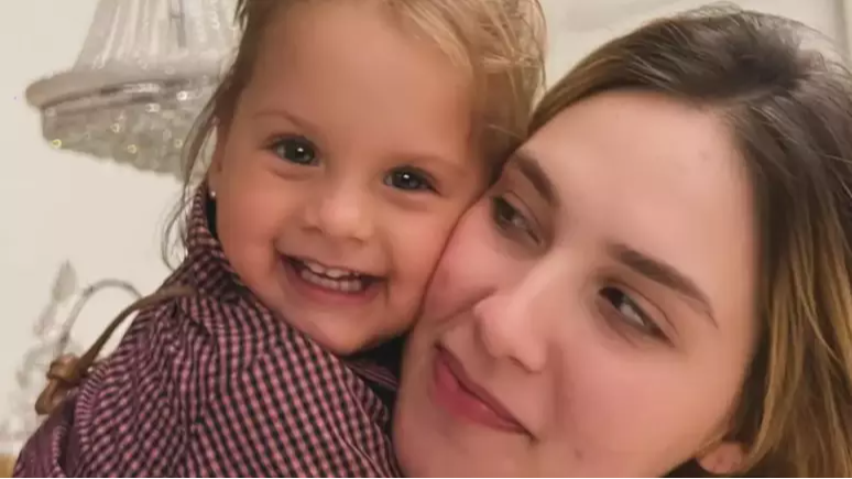 Filha de Virginia Fonseca Sofre Acidente Doméstica e Perdeu Seu…Ver mais