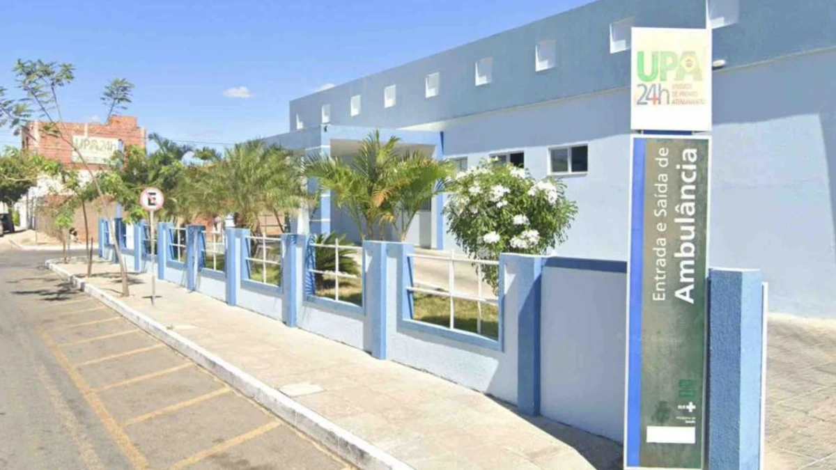 Mulher Leva Bebê Reborn Para Atendimento No Hospital Após Ele Sofr…Ver mais