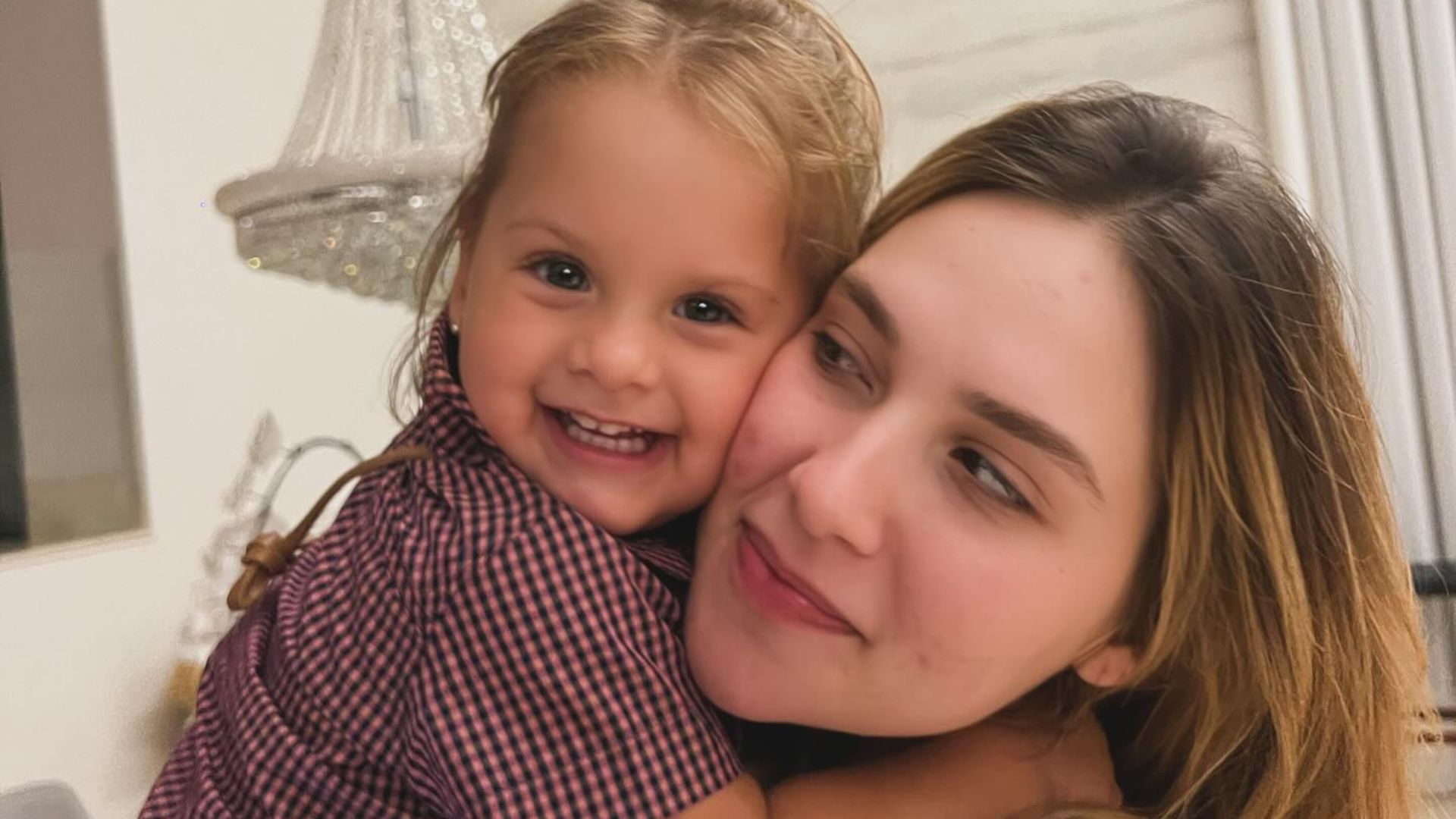 Atitude de Maria Flor Ao Saber da Separação dos Pais Assustou a Todos: “Pux…Ver mais