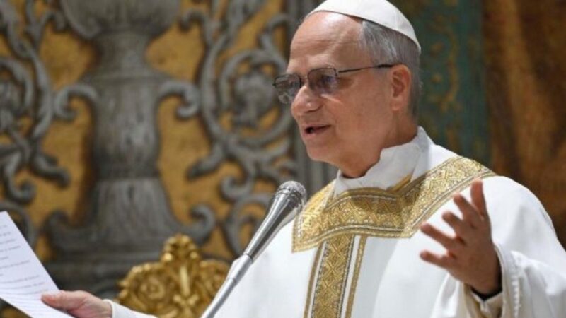 Novo Papa Leão Promete Trazer Paz Para o Mundo Inteiro Através Do…Ver mais
