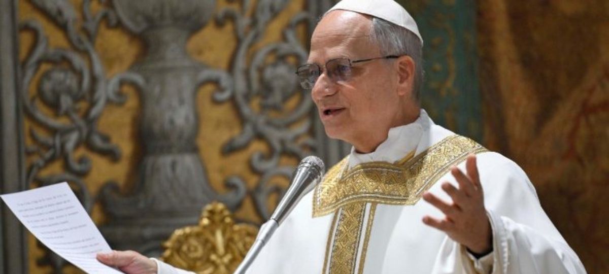 Novo Papa Leão Promete Trazer Paz Para o Mundo Inteiro Através Do…Ver mais