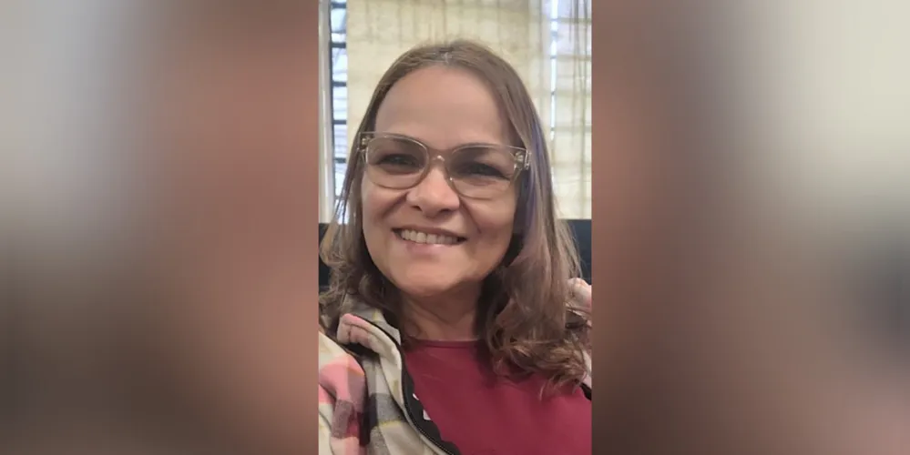 Professora Cai no Chão e Morre de Maneira Assustadora Após Sentir Dor Na Sua…Ver mais